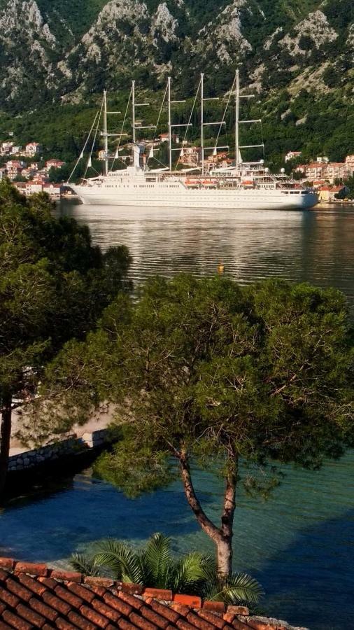 Apartments Radimir Kotor Exterior foto